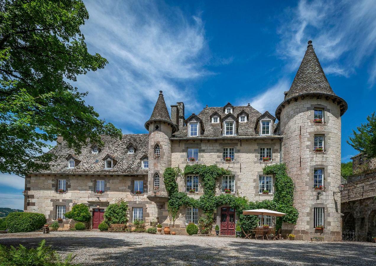 Chateau De Courbelimagne, Raulhac Exterior foto